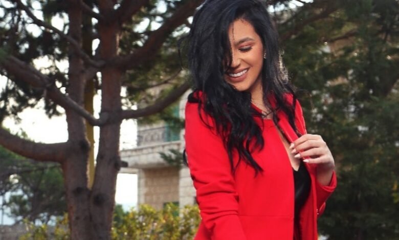 “الإعلامية رنيم مزبودي “الأشياء العظيمة لا تحصل بيوم واحد