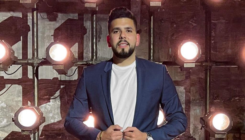 صورة مميزة: مروان زغيب يطلق ” عصر جديد ” كلمات الراحل نسيم العلم