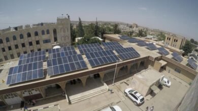 اتفاقية يمنية إماراتية لإنشاء محطة طاقة شمسية في عدن