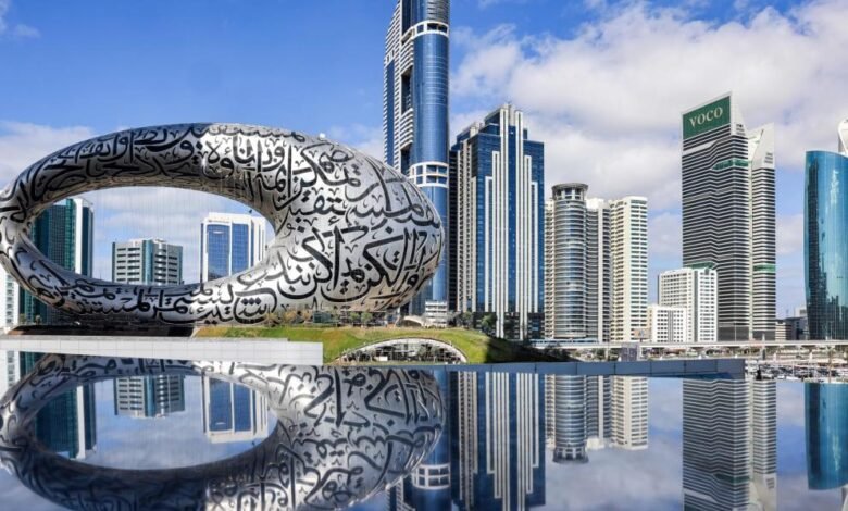 دبي تحقق قفزة كبيرة في الطاقة الشمسية خلال 2022