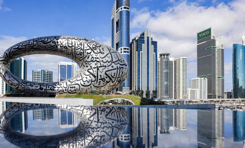 دبي تحقق قفزة كبيرة في الطاقة الشمسية خلال 2022 - صورة مميزة صورة مميزة: دبي تحقق قفزة كبيرة في الطاقة الشمسية خلال 2022