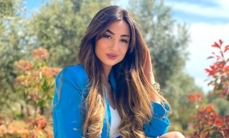 عارضة الأزياء جوانا مسعد… للسفر مكانةٌ خاصة في حياتي الشخصية