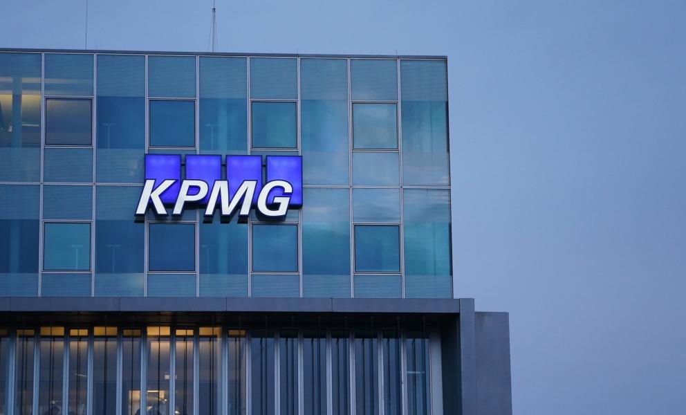 صورة مميزة: دبي تُغرم “KPMG” بـ231 مليون دولار بسبب شركة انهارت في 2018
