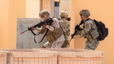 “الاتحاد الحديدي”.. انطلاق مناورات برية إماراتية أمريكية