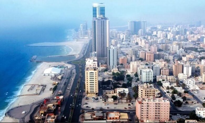 حريق كبير يصيب شقق سكنية في عجمان