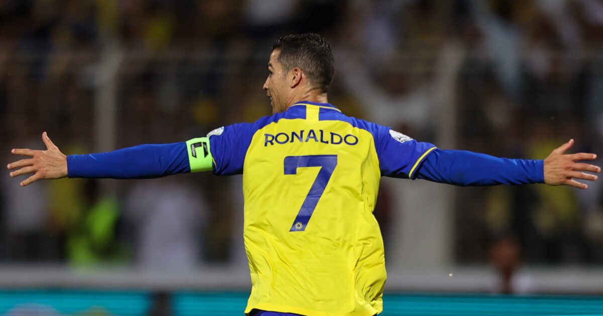 رونالدو: «يا لها من عودة» بعد ريمونتادا النصر على الاتفاق 3-2 - صورة مميزة رونالدو: «يا لها من عودة» بعد ريمونتادا النصر على الاتفاق 3-2