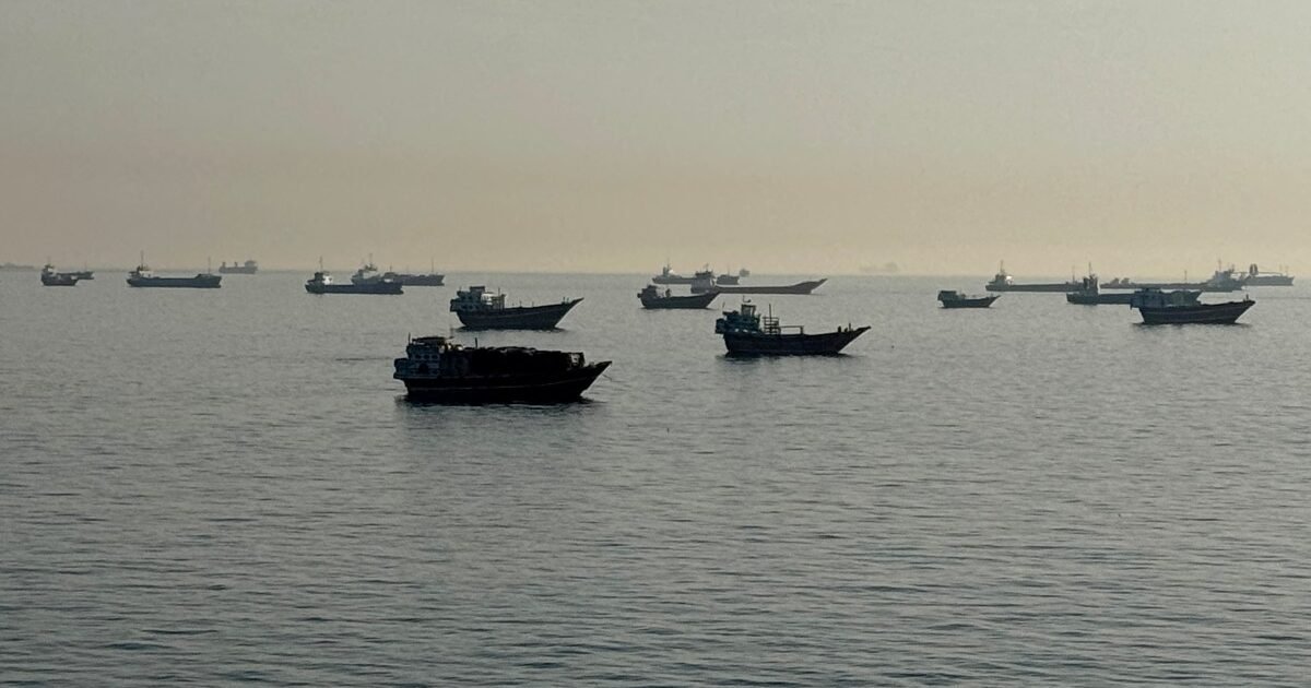 طهران: عبور السفن عبر مضيق هرمز مشروط بالتنسيق مع إيران