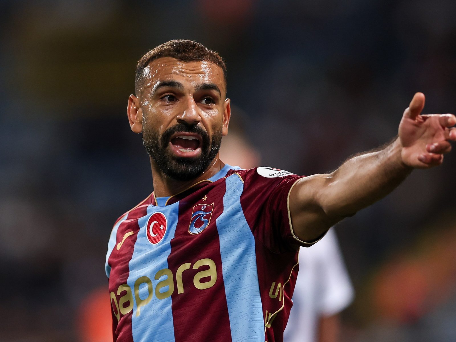 صورة مميزة: صلاح يقود طرابزون لفوزه الأول بهدفين أمام باشاك شهير