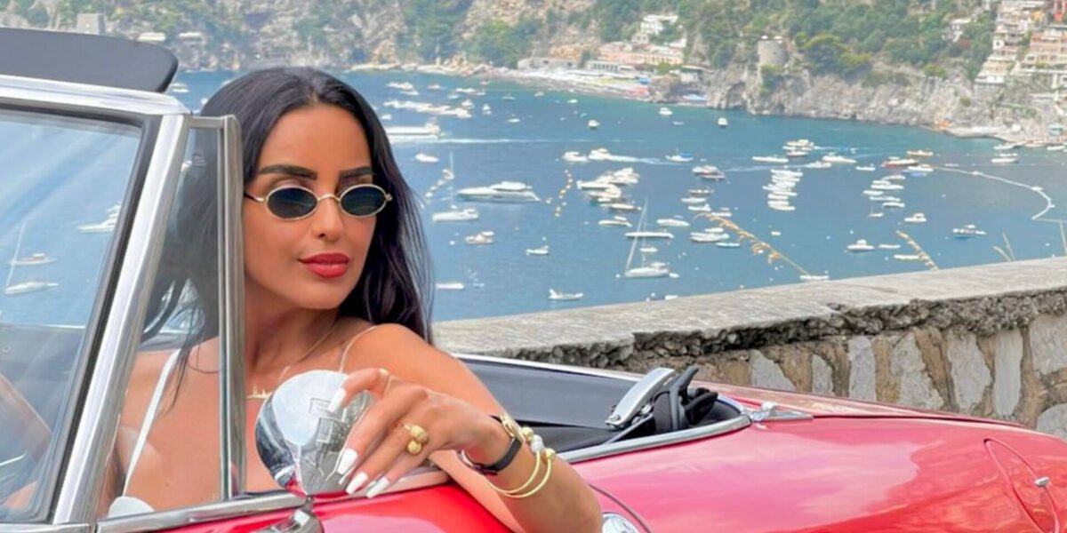 الفنانة منار تتعرض لمتاعب في رحلة إلى فينيسيا الإيطالية: فقدت امتعتها وتعرضت لسرقة محفظتها الشخصية