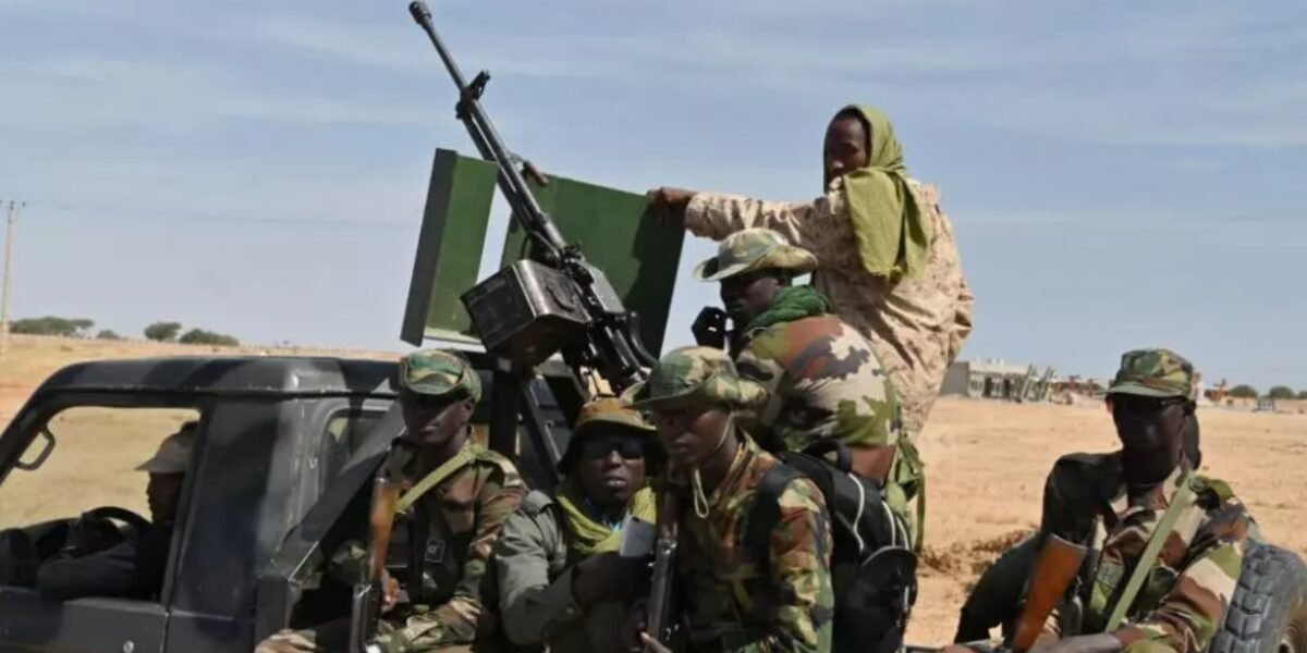 17 قتيلاً نيجيرياً بعد هجوم على الحدود المالية - صورة مميزة صورة مميزة: 17 قتيلاً نيجيرياً بعد هجوم على الحدود المالية