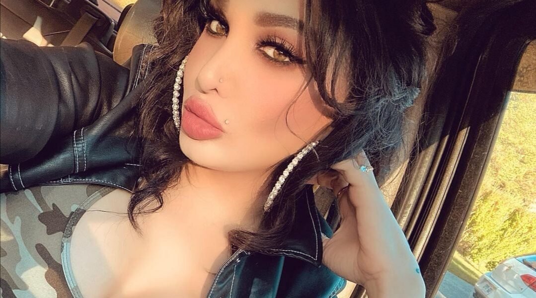 صورة مميزة: mayawith_love تثير الجدل عبر الانستغرام