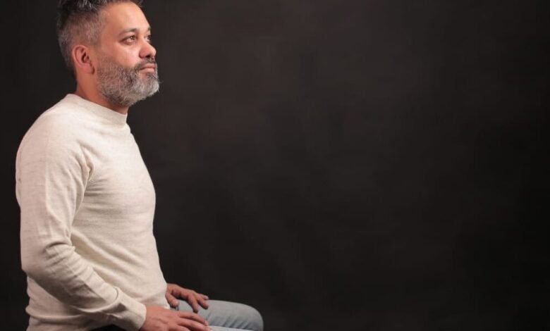 أحمد بركات يركب باص الغناء نحو النجوميّة .. !