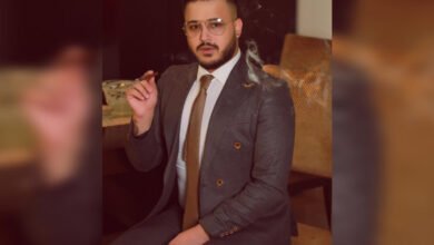 أول ظهور لستيڤ كرم الى جانب الفنانة سارة الزكريا في “فرطنا المسبحة”