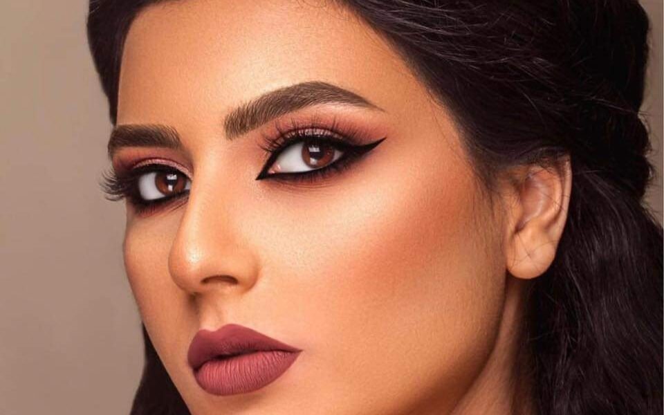 صورة مميزة: الاعلامية رنيم بخير .. عبالي احضن بيروت وابكي