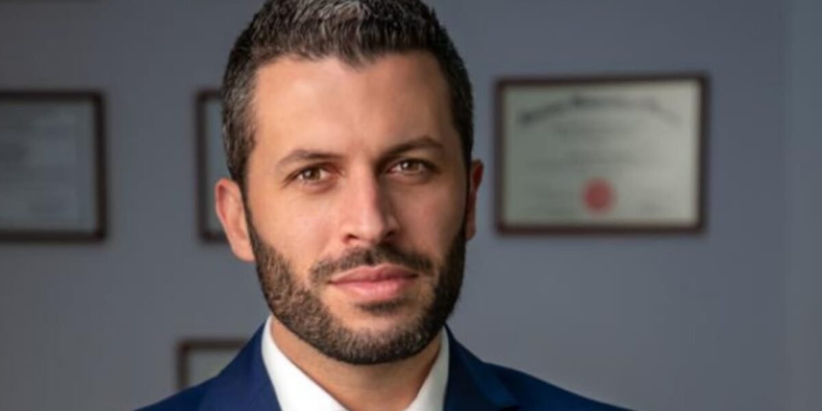 صورة مميزة: الدكتور جورج زيادة يسلط الضوء على عملية شفط دهون الخد