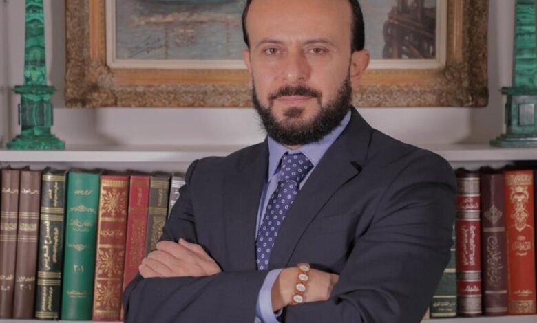 الدكتور علي حمّود: الدّولة ومؤسساتها الماليّة تجلِدُ المودعين والمغتربين بسياط ودائعهم