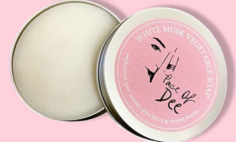 الصابون الصلب… أحدث إصدارات “Face Of Dee”