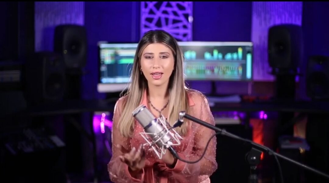 الفنانة ماريا سركيس تُغني للنجمة العراقية رحمة ” الكوكب ” وتبدع .. - صورة مميزة صورة مميزة: الفنانة ماريا سركيس تُغني للنجمة العراقية رحمة ” الكوكب ” وتبدع ..