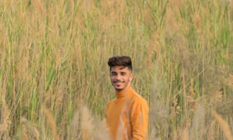 الممثل محمد ناصر الشامسي المعروف ب ميتو يتسلم جائزة أفضل صانع محتوى من تيك توك