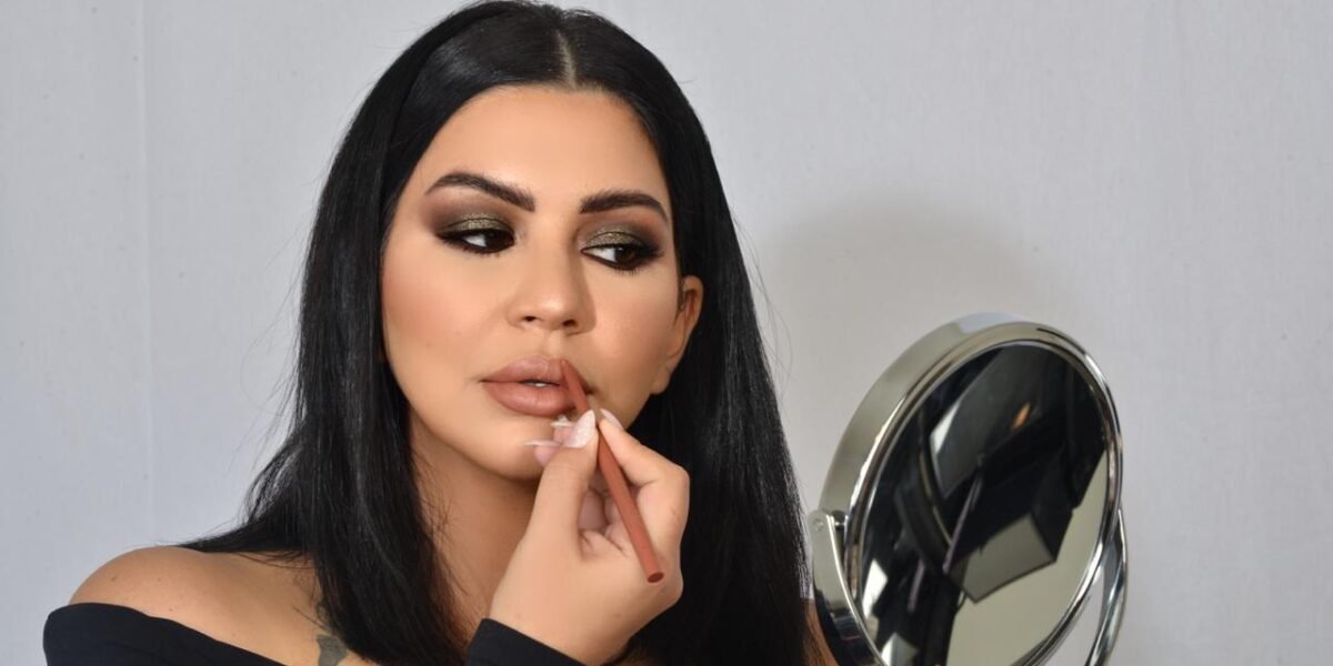 صورة مميزة: الميك اب ارتست رشا حمادي تقدم أسرار المكياج لمتابعيها
