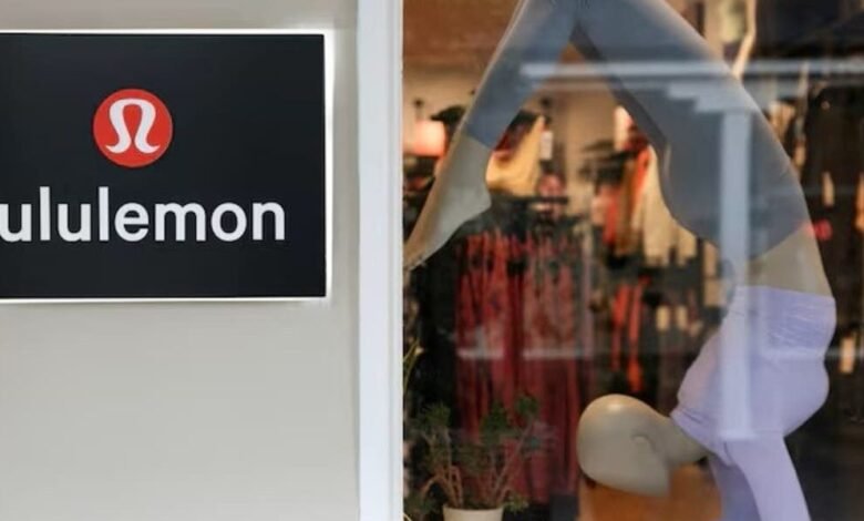تراجع حاد لسهم “Lululemon” بعد ثالث إلغاء لمنتجات لا تلبي معايير الأداء