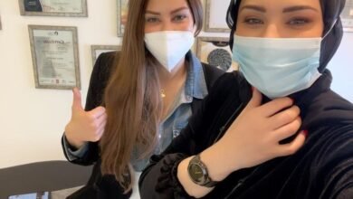 خبيرة التاتو هدى داغر تنشر صورة جديدة مع الإعلامية كارلا حداد