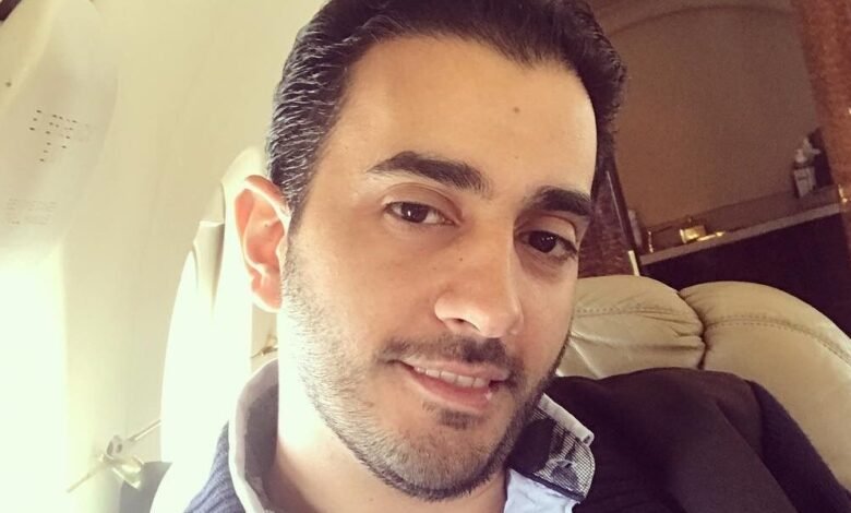 رجل الأعمال جاد صوايا يحضر مفاجأة خلف الستار