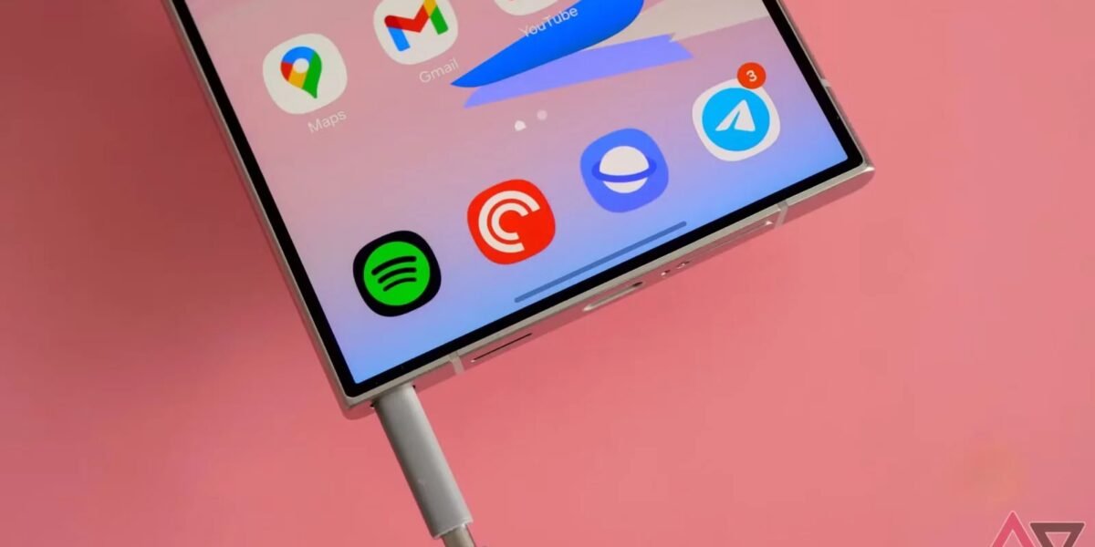 صورة مميزة: ستوفر واجهة One UI 8.5 إمكانية تخصيص الرسوم المتحركة لشاشة القفل لهواتف Galaxy