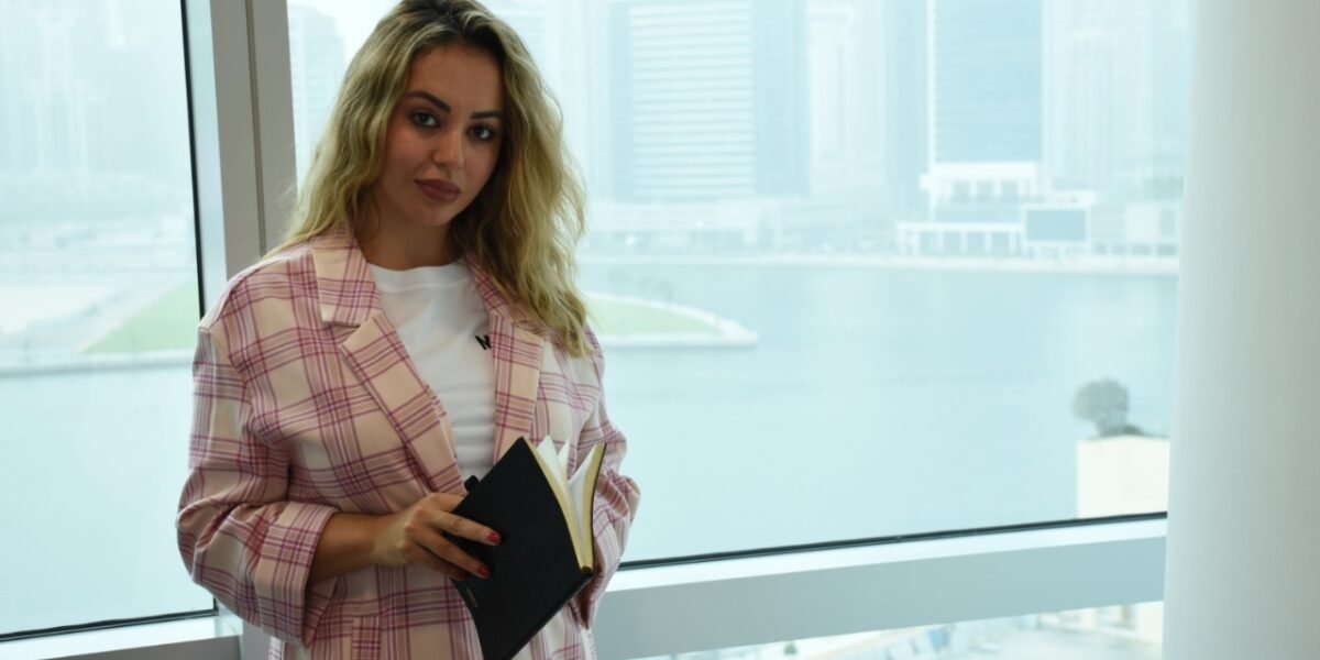 سيدة الأعمال أية حداد صورة المرأة الطموحة - صورة مميزة صورة مميزة: سيدة الأعمال أية حداد صورة المرأة الطموحة