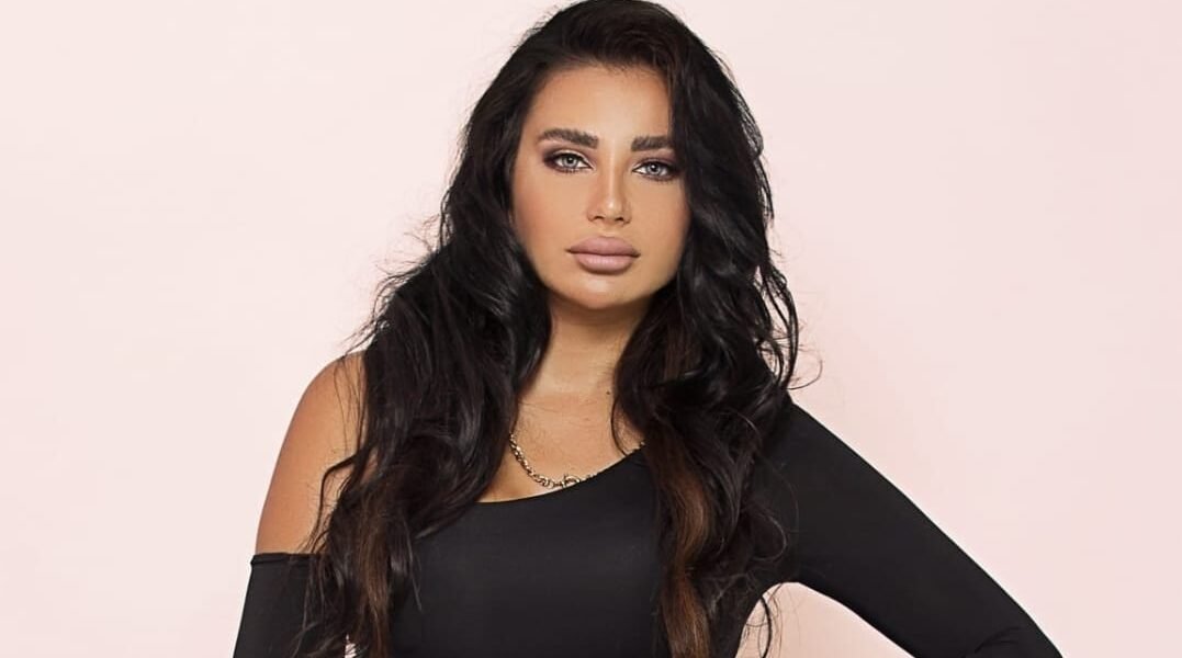 صورة مميزة: مايا غنّام لمن تقول طلاع من راسي وما علاقة الاعلامي زكريا فحّام ؟!