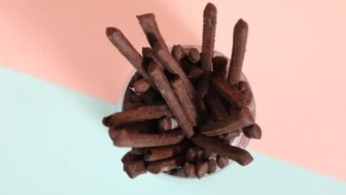 مخبز “Belicious Bakes” يقدم “Healthy Chocolate Sticks”