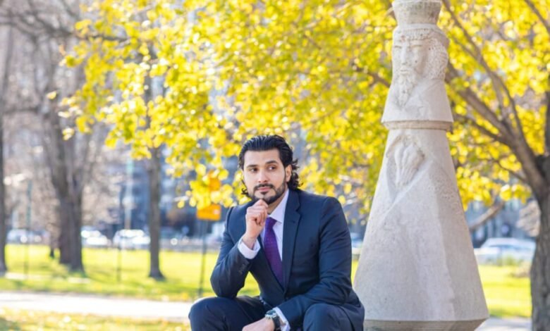 من هو Mohammad Ayman Owaynat؟ محامٍ طموح يقوده الشغف نحو العدالة