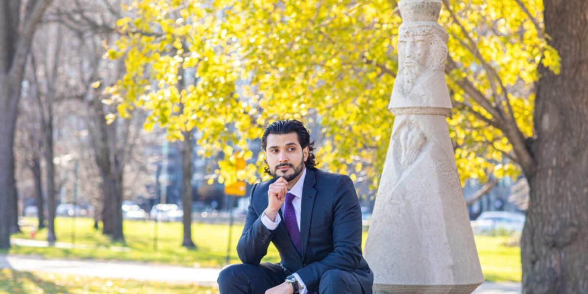 صورة مميزة: من هو Mohammad Ayman Owaynat؟ محامٍ طموح يقوده الشغف نحو العدالة