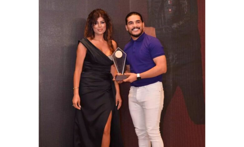 مهرجان AFDAL الدولي يقدم جائزة أفضل فنان مطرب عراقي للفنان سليم سالم
