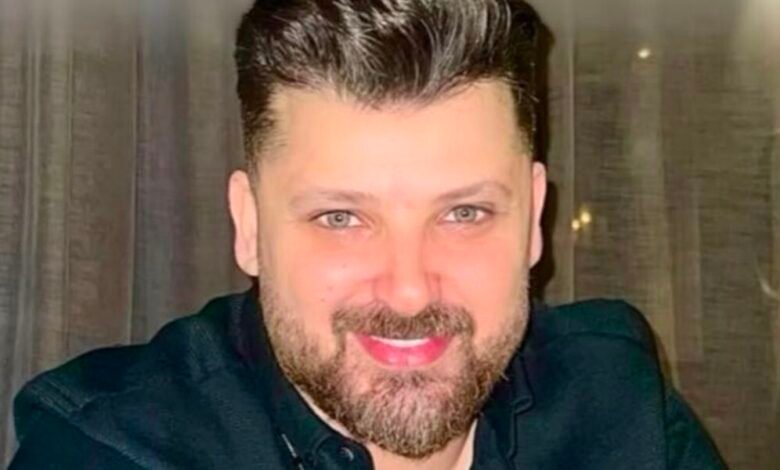 وسام أمير يحقق نجاحًا لافتًا بأغنية «كلها جاية» ويتخطى المليون مشاهدة على يوتيوب