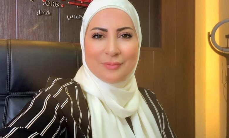 وفاء بيضون : أيّها ” المعلم ” عظمتك السماء .. إنك فوق الوصف والأوصاف!